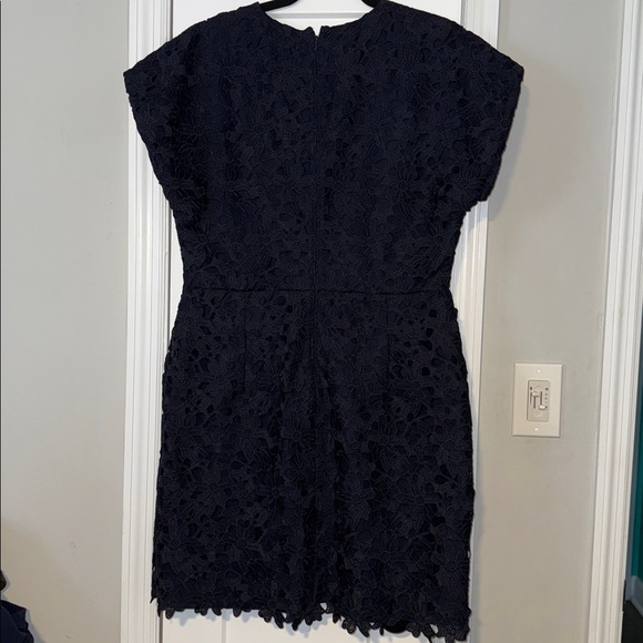 Banana Republic Navy Lace Dress, size 12 - Picture 3 of 7